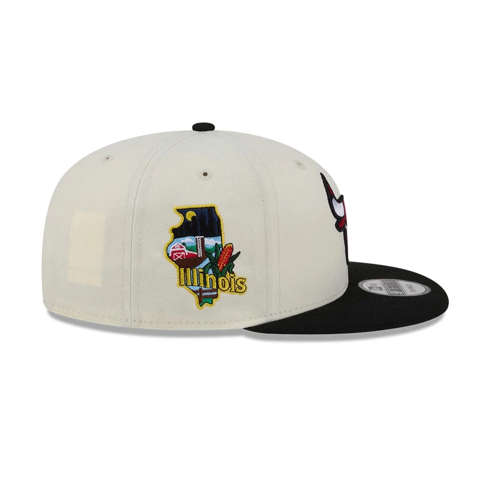Chicago Bulls NBA Localized White 9FIFTY Snapback Adjustable Cap - Image 5