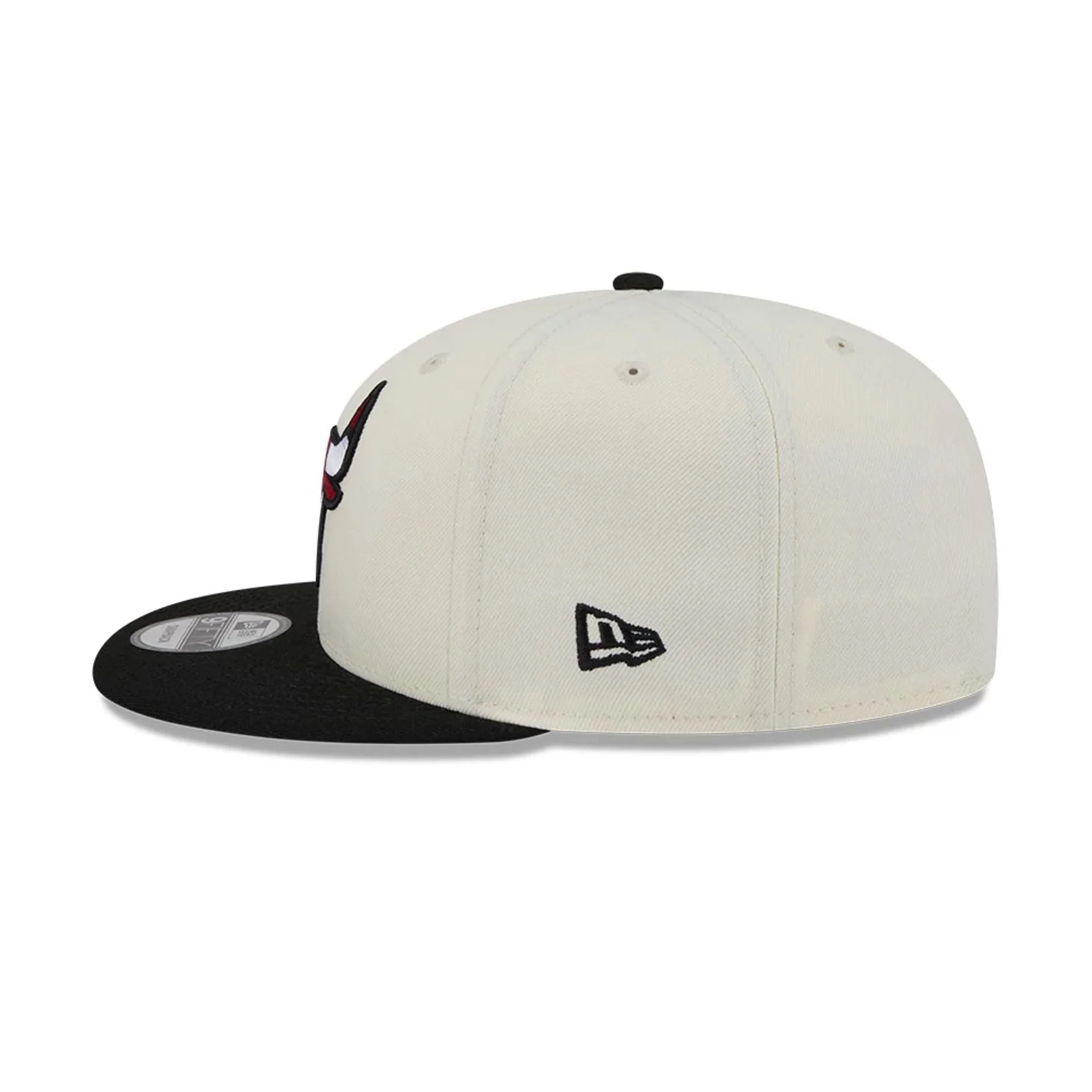 Chicago Bulls NBA Localized White 9FIFTY Snapback Adjustable Cap - Image 6