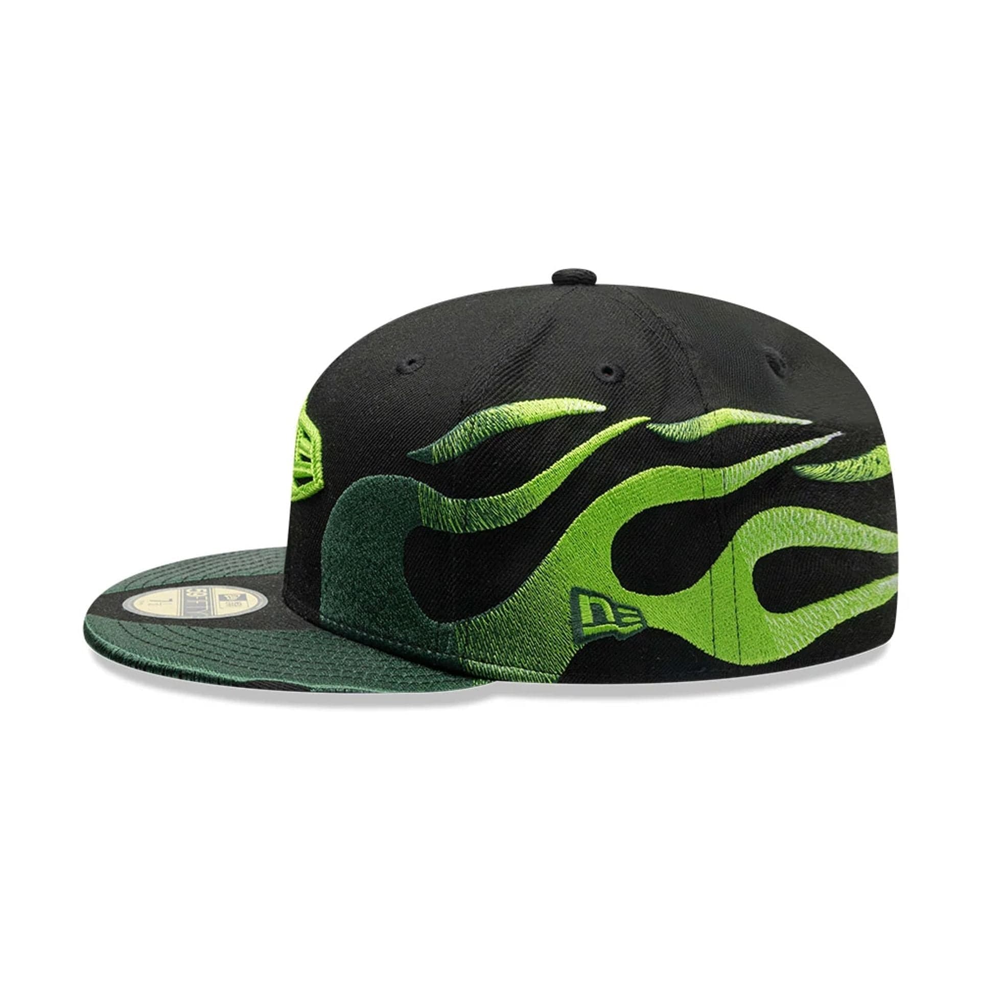 New Era Flame Black 59FIFTY Fitted Cap - Image 7