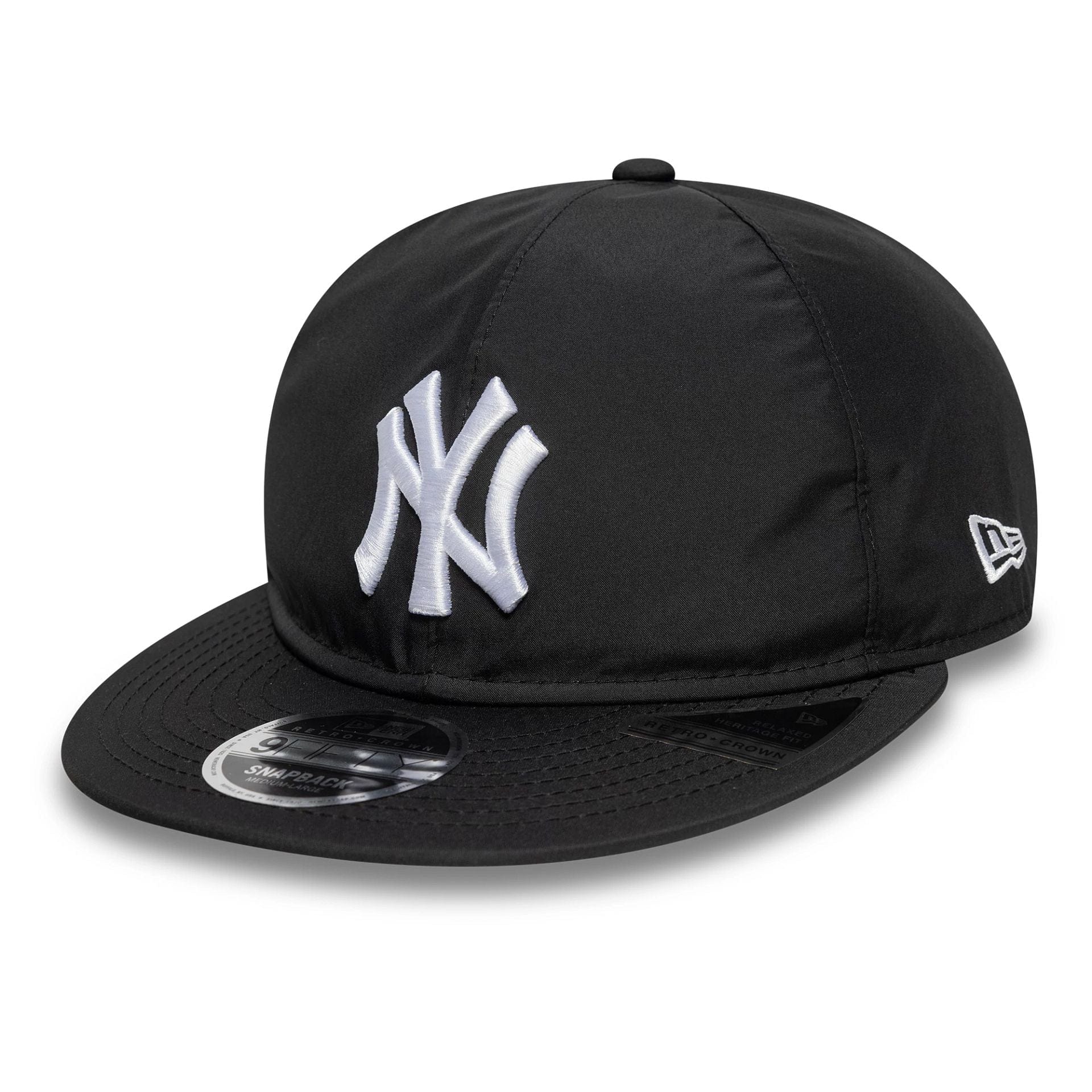 New York Yankees MLB Gore-Tex Outdoor Black Retro Crown 9FIFTY Adjustable Cap - Image 3