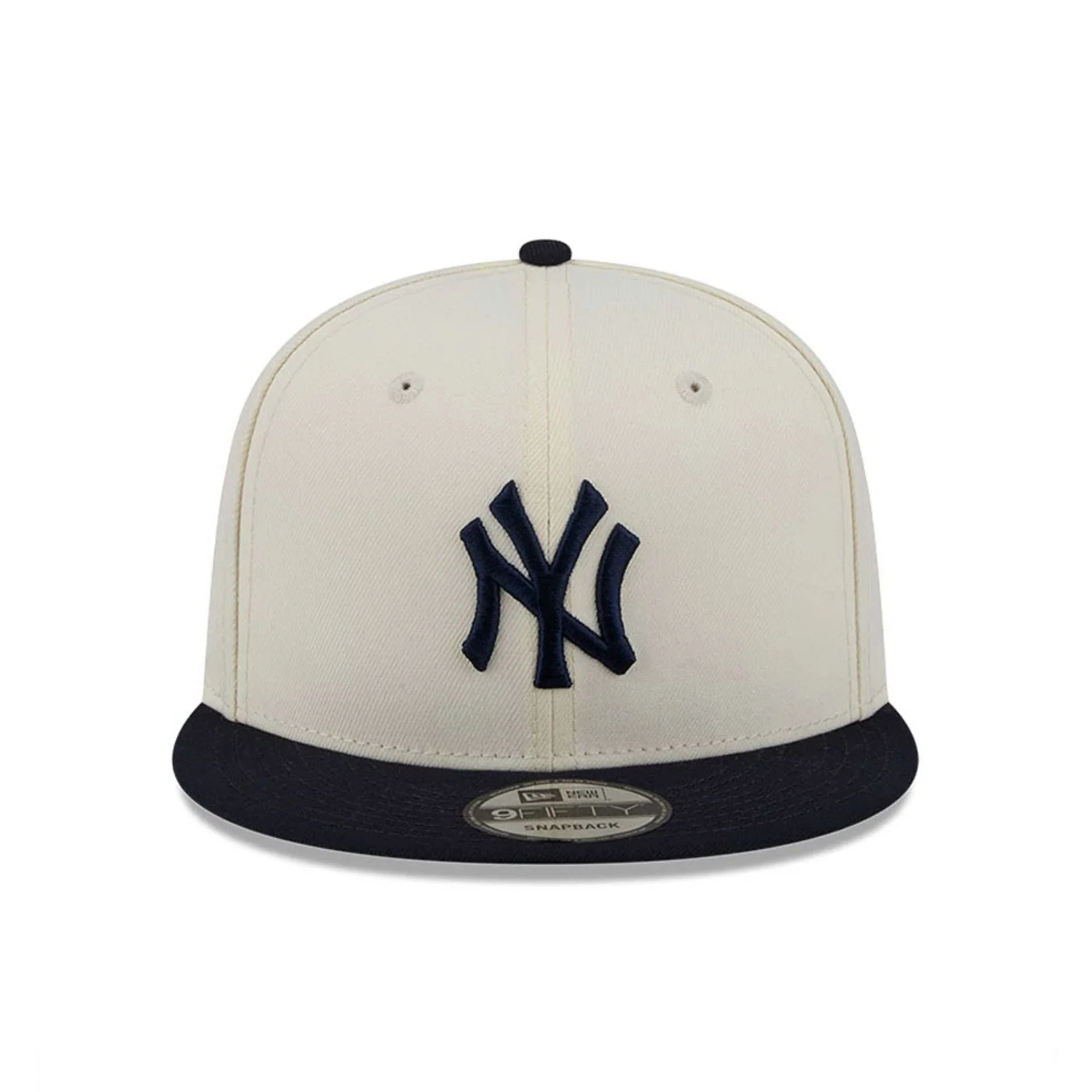New York Yankees MLB Localized White 9FIFTY Snapback Adjustable Cap - Image 3